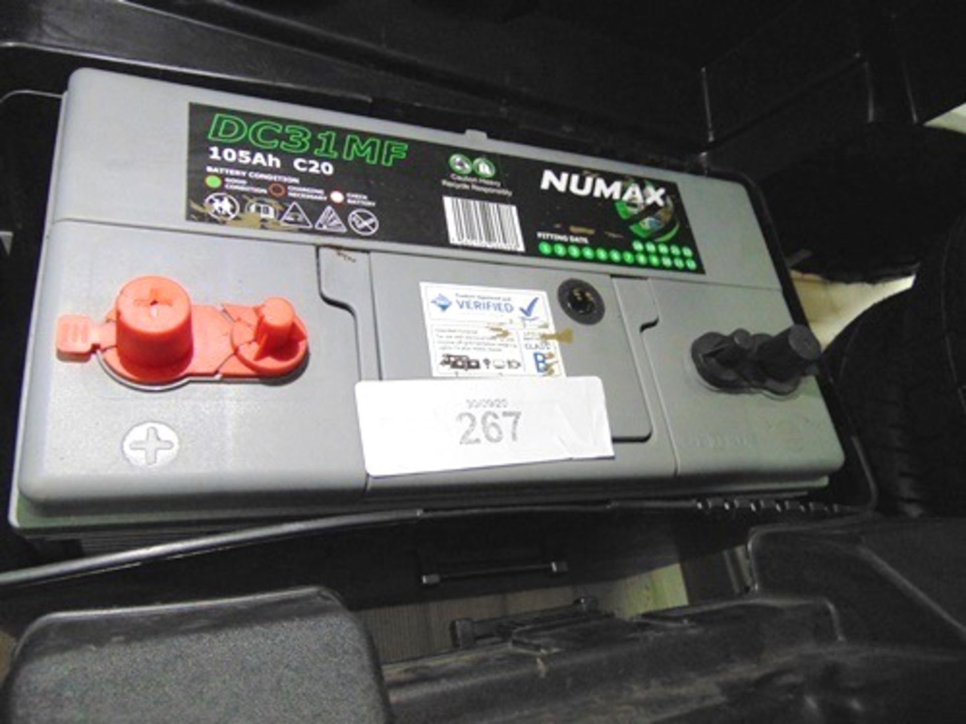 Numax DC31 MF 105ah C20 12V leisure battery in ABS battery box - New (GS7) - Image 2 of 2