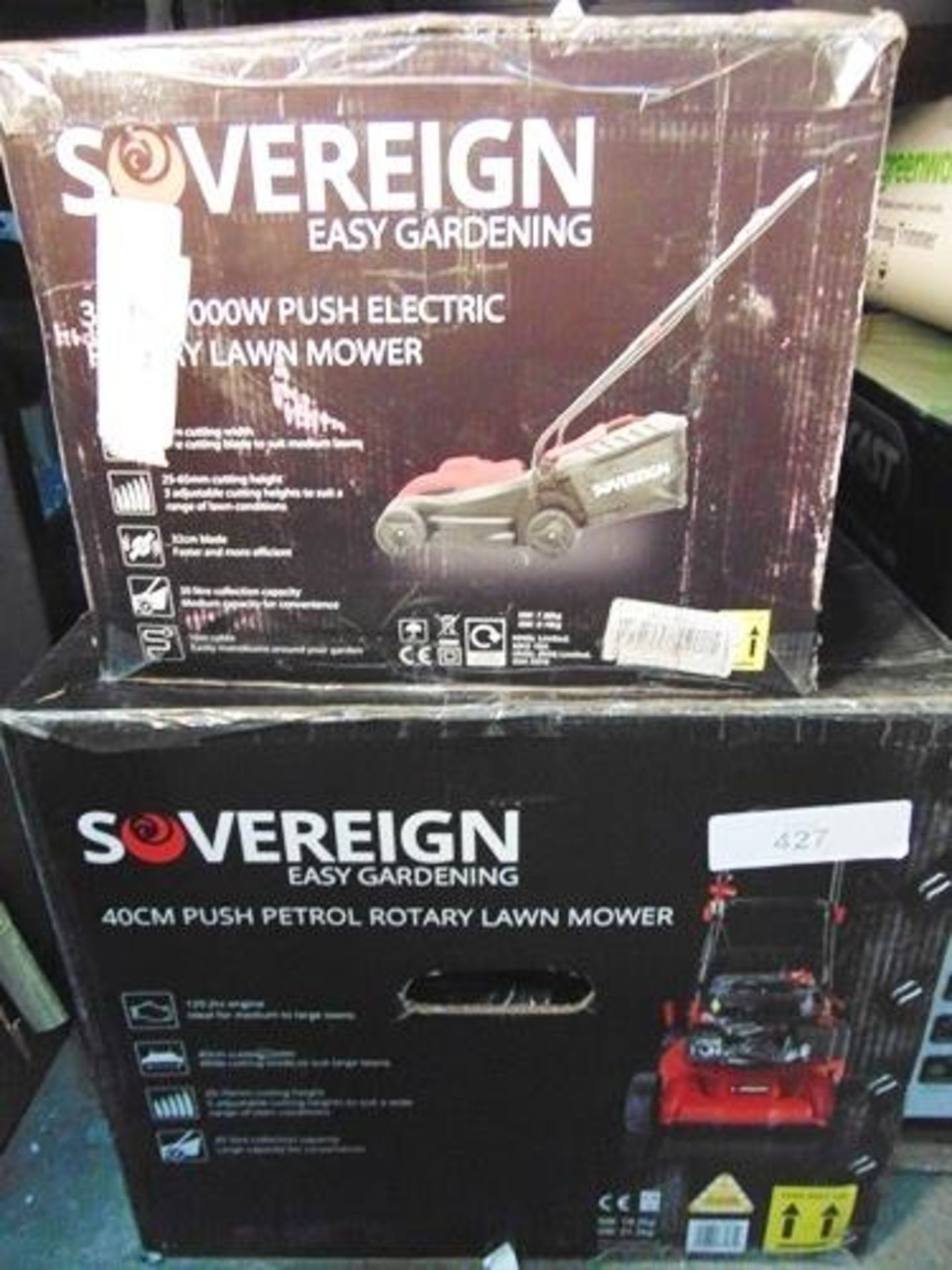 A Sovereign 40cm push petrol rotary lawnmower, together with a Sovereign 32cm 1000W push electric - Image 3 of 3