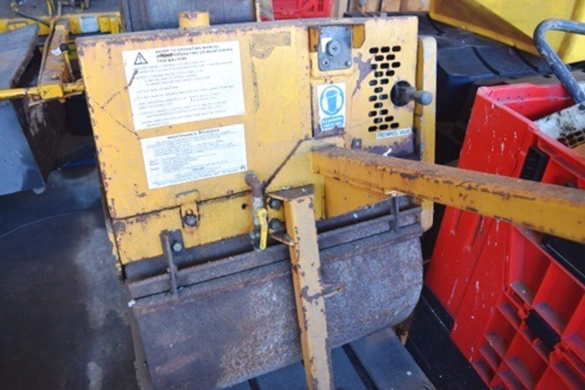 Single drum roller spares, Benford, Mortimer etc and a 2-wheel trailer etc. - Second-hand - Image 2 of 5