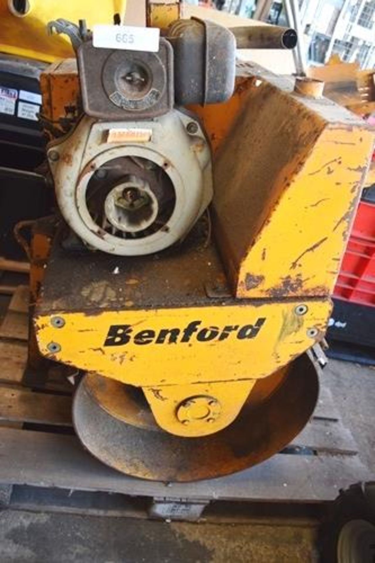 Single drum roller spares, Benford, Mortimer etc and a 2-wheel trailer etc. - Second-hand