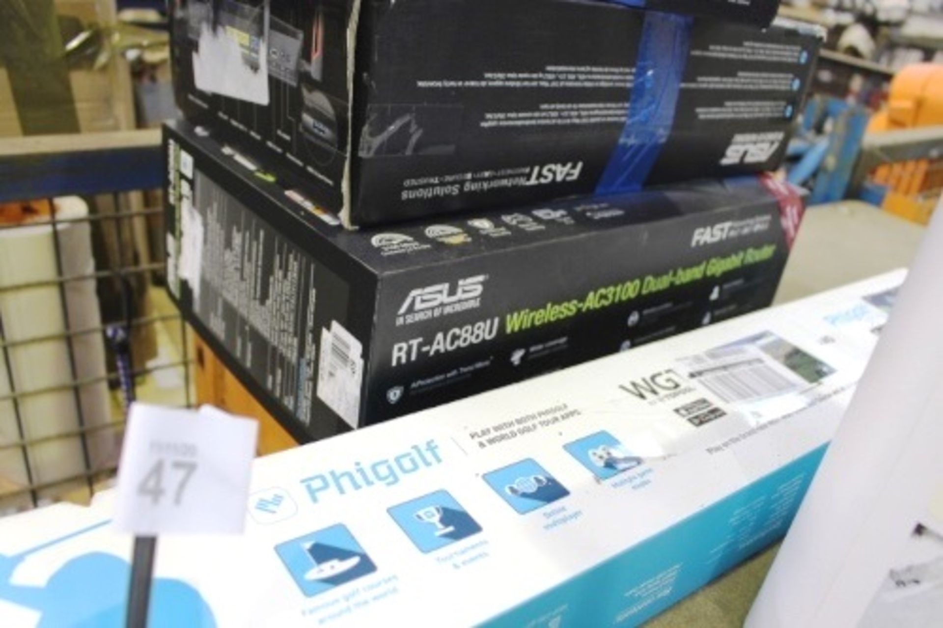 A quantity of assorted electrics including 2 x Asus AC3100 routers, Asus RT Ac88u router etc. - - Image 3 of 4