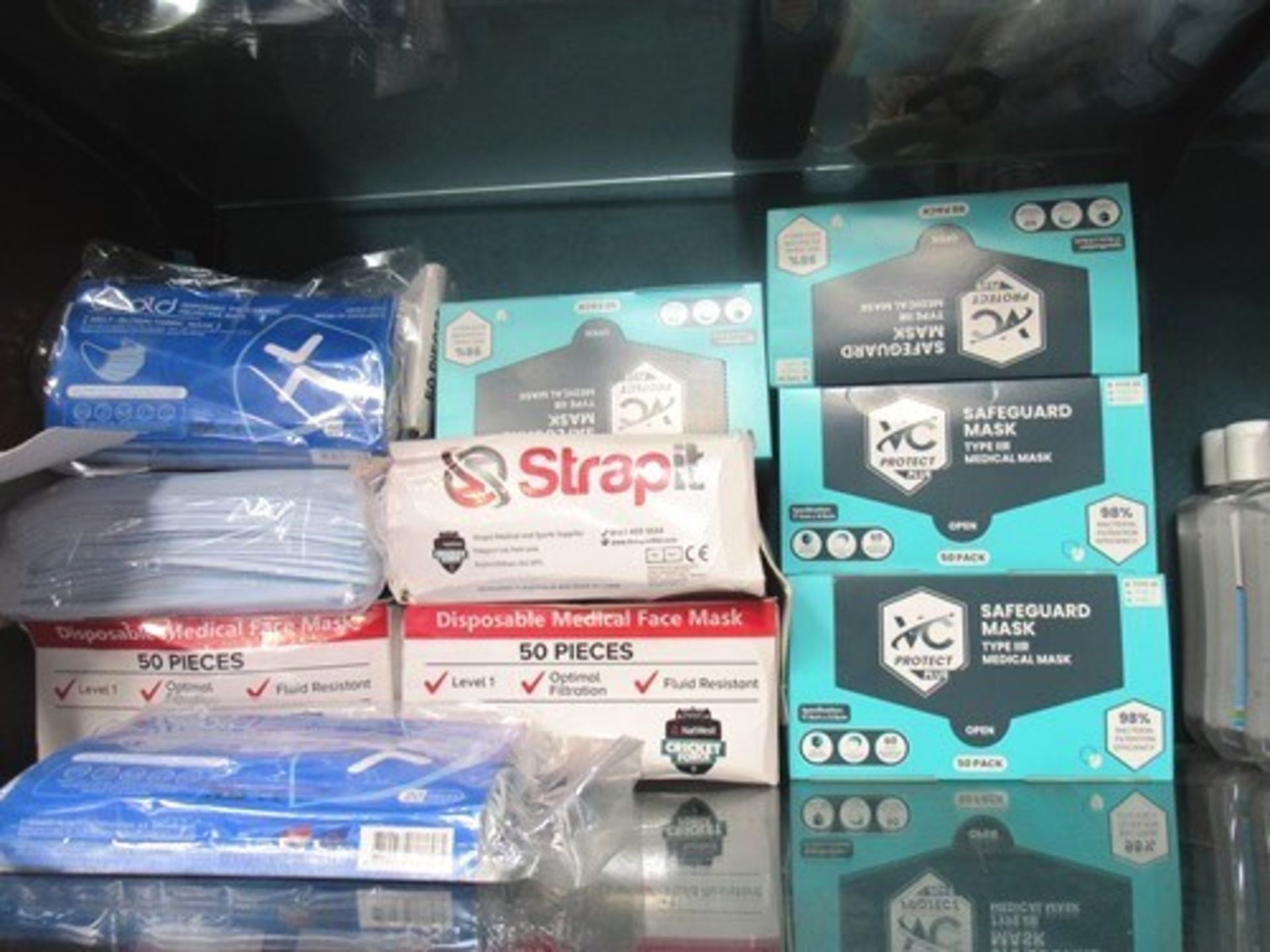 8 x boxes each containing 50 x masks and 2 x packs of 20 medical masks, brands include VC Deold