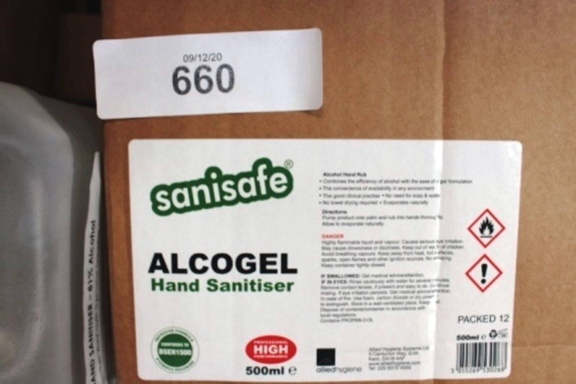 A half pallet of assorted sanitizer, gloves and masks - New (D4) - Image 4 of 4