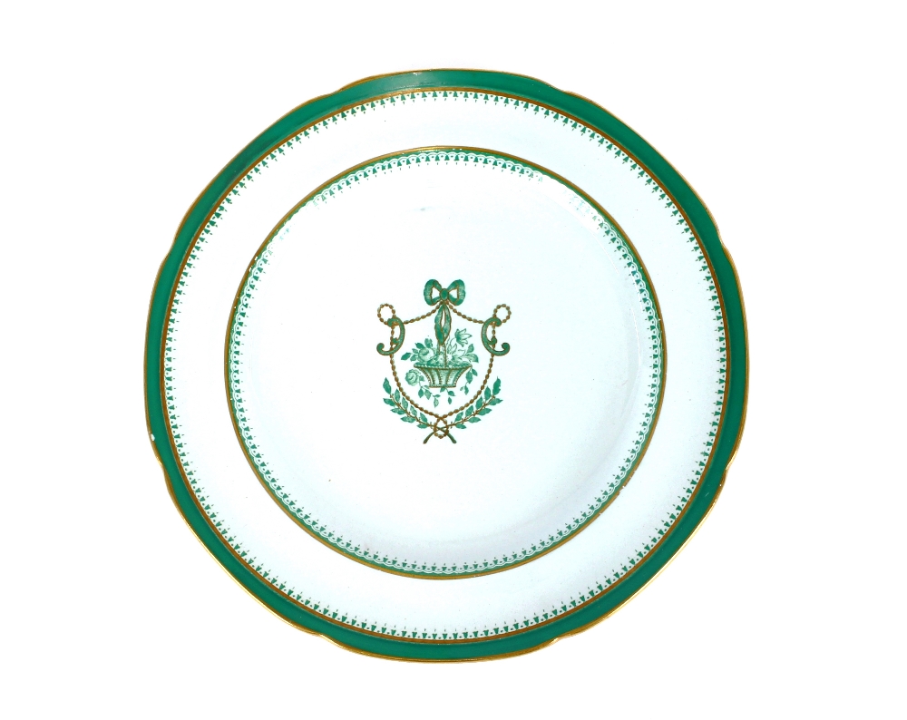 A large quantity of Copeland Spode "Newbury Port" pattern dinner, tea and breakfast ware, to