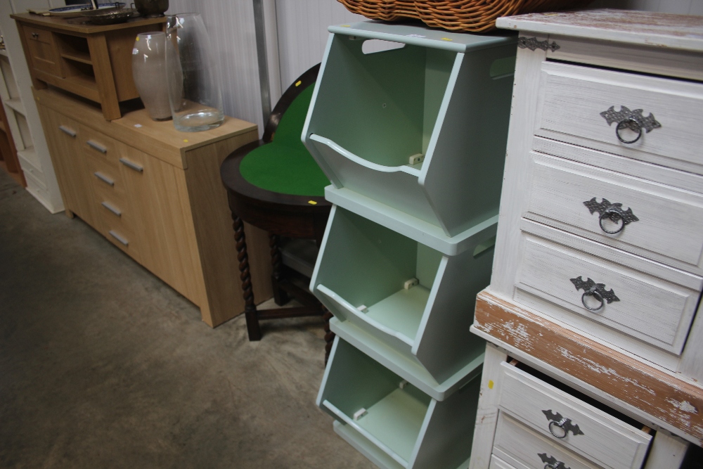 A three tier storage unit