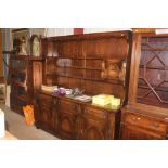 A good quality oak dresser fitted three drawers