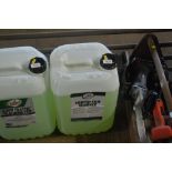 Twenty five litres of traffic film remover