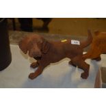 A cast iron ornament in the form of a dog (105)