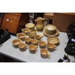 A quantity of Kiln craft tea and dinnerware