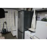 A Daewoo fridge / freezer