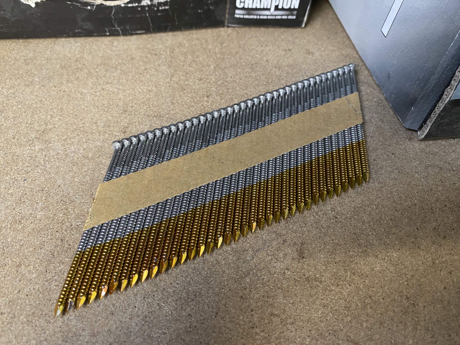 Quantity of Champion stainless steel first fix gun nails. * - Image 4 of 4