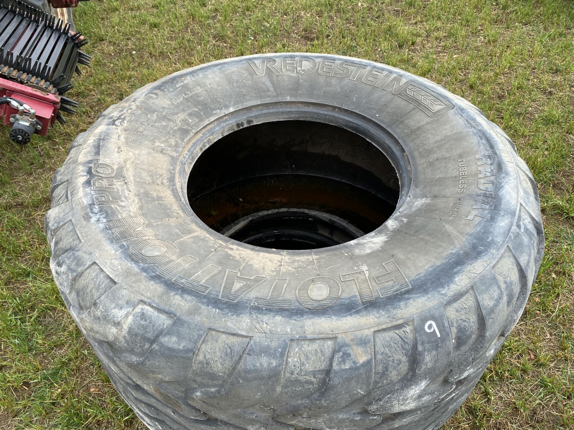 2x 650/65R22.5 trailer tyres. M - Image 5 of 8