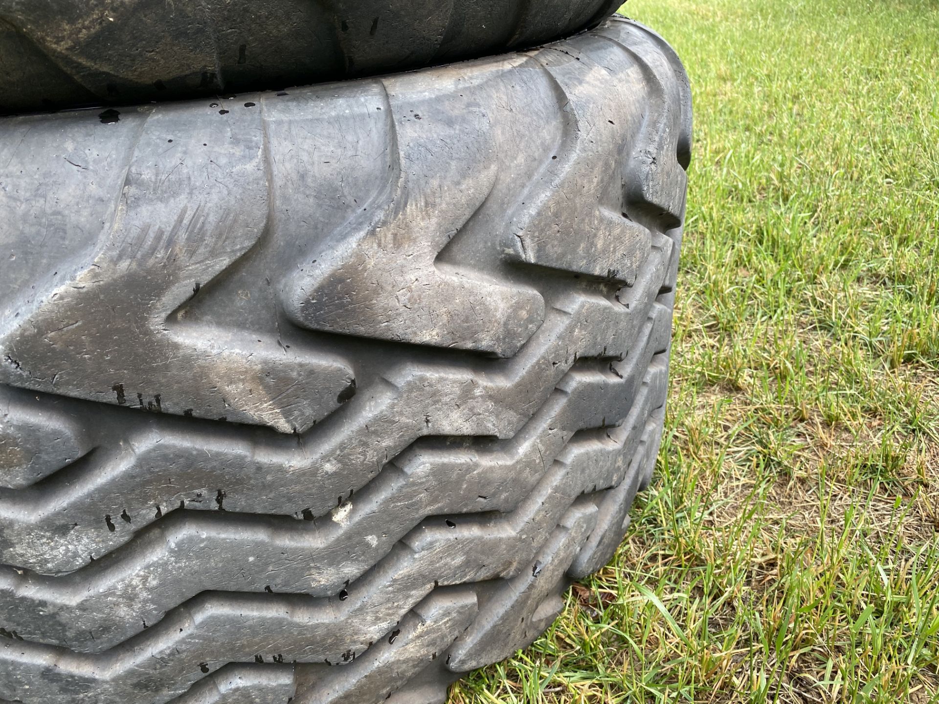 2x 650/65R22.5 trailer tyres. M - Image 8 of 8