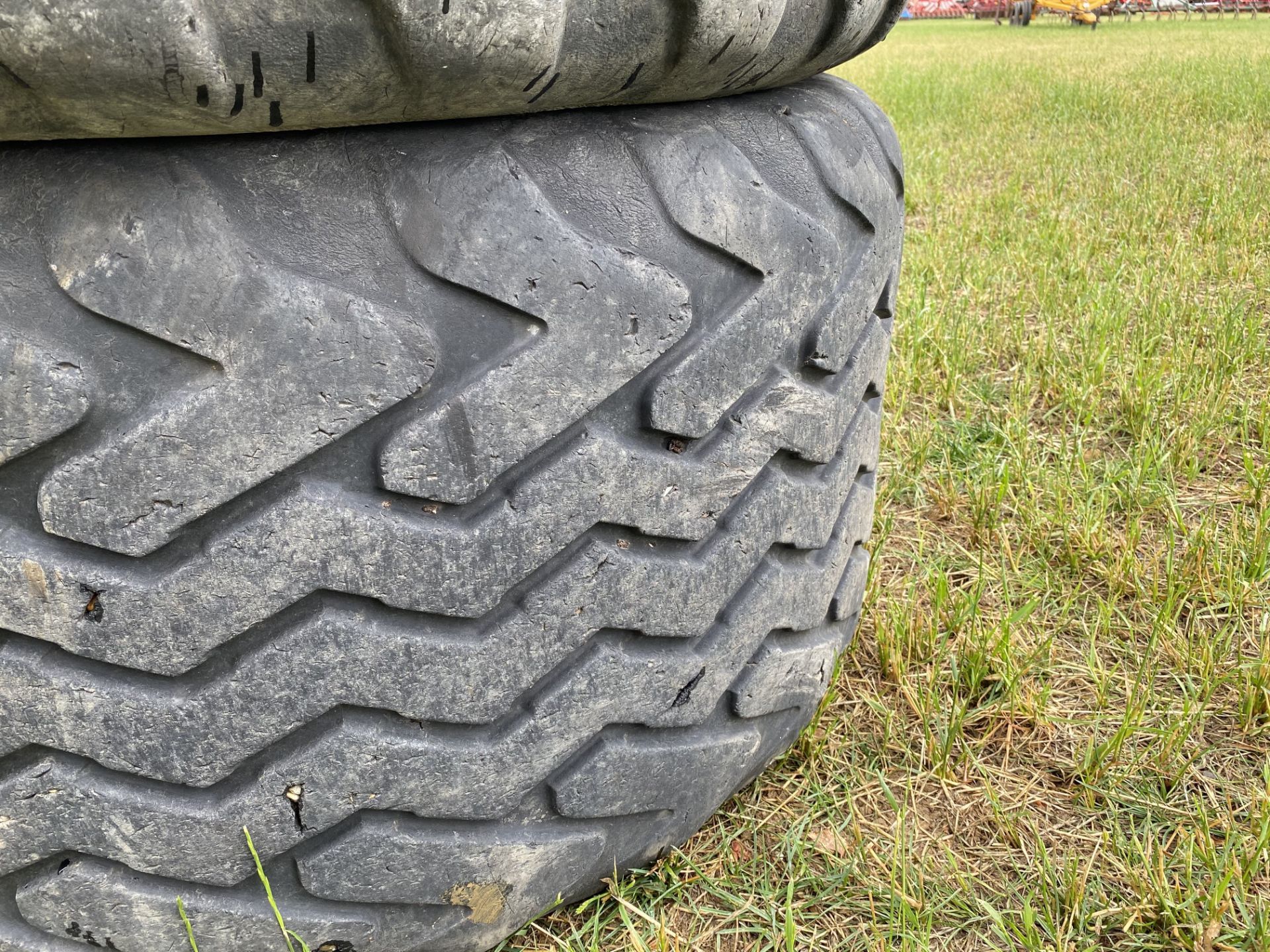 2x 650/65R22.5 trailer tyres. M - Image 8 of 8