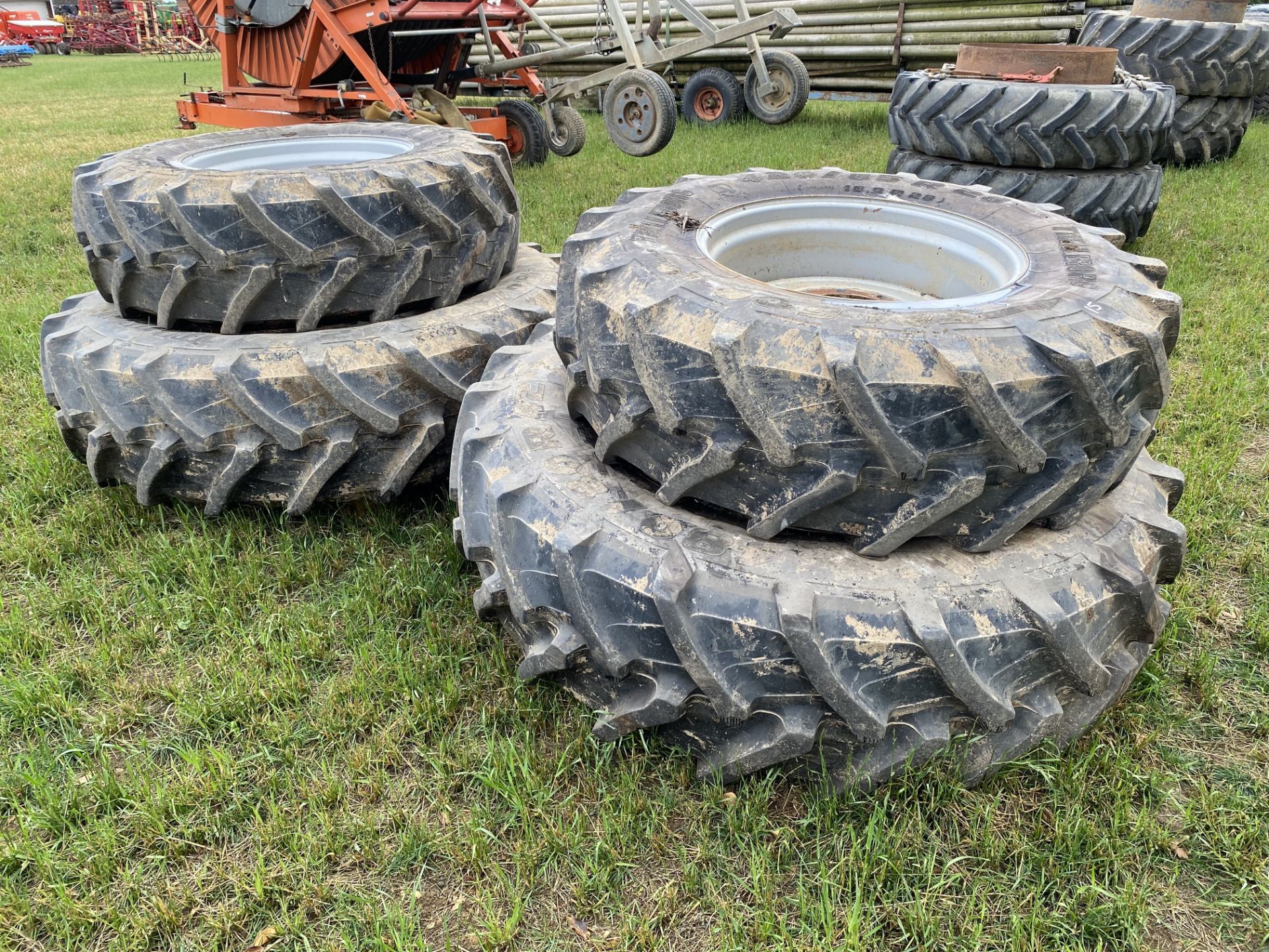 Set of row crop wheels and tyres to fit Massey Ferguson. Comprising 420/85R28 fronts @ 80% and 480/ - Image 4 of 12