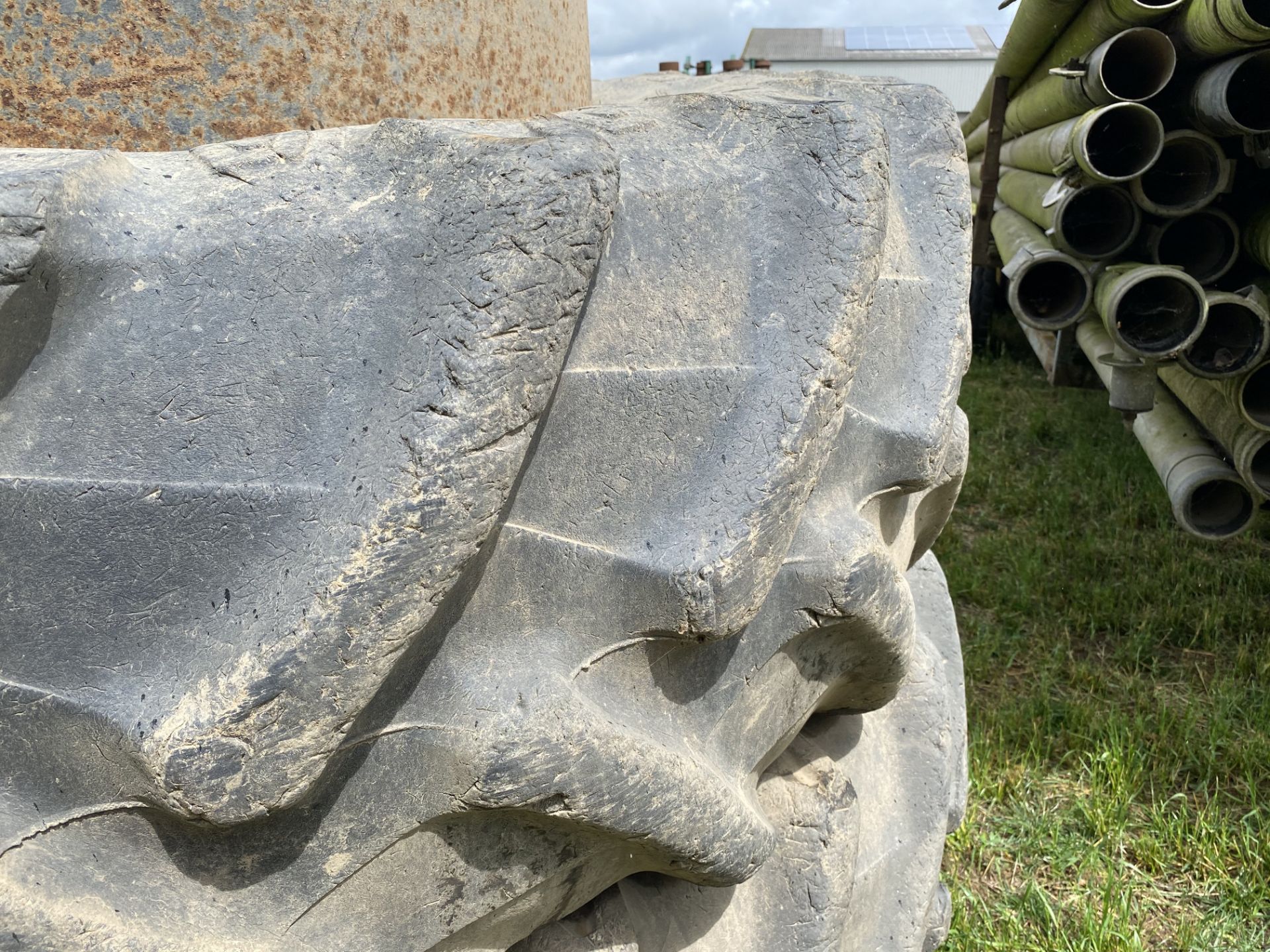 Pair of 580/70R38 Stocks dual wheels and tyres. M - Image 5 of 7