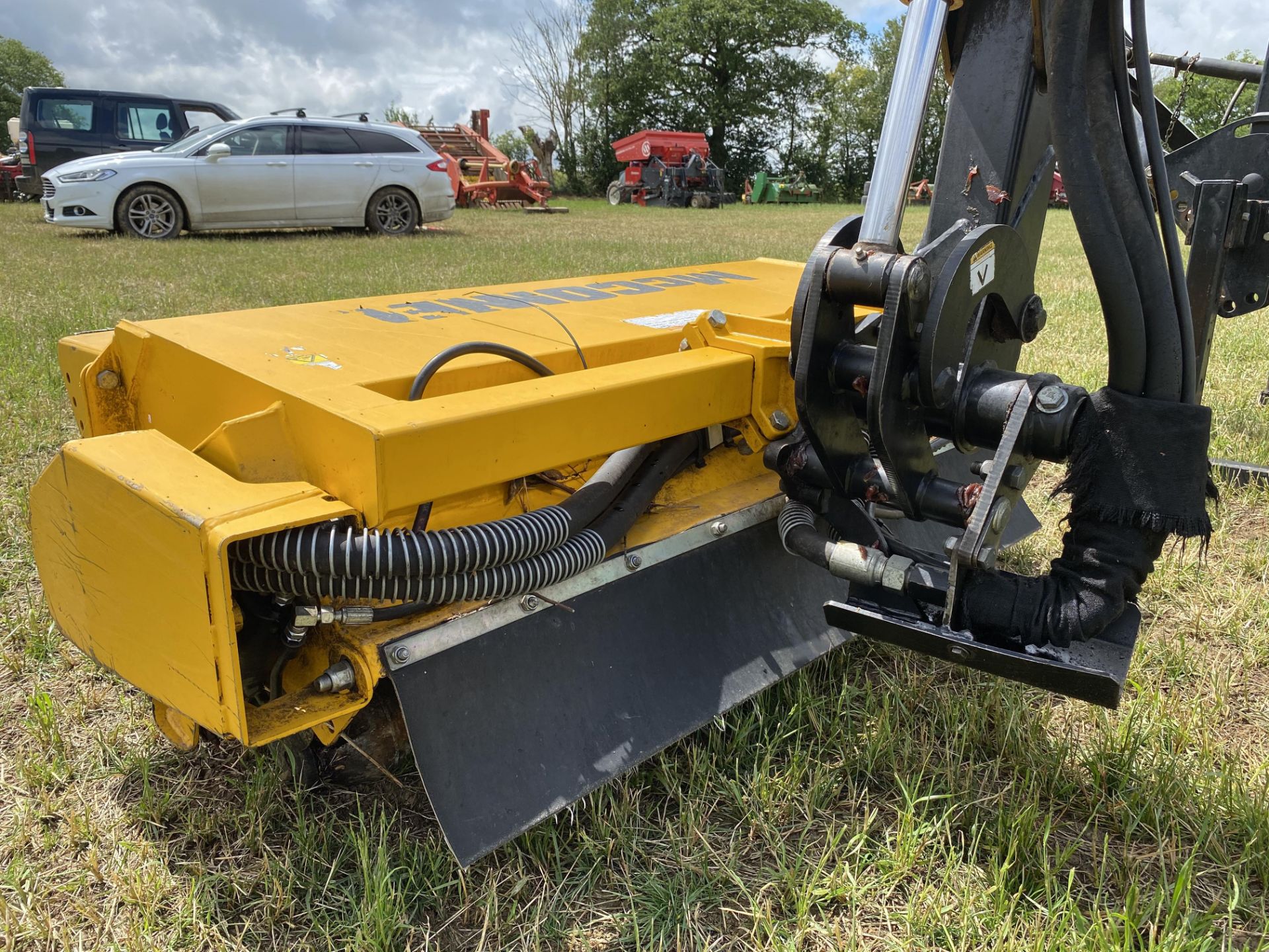 McConnel PA6565T linkage mounted hedge cutter. Machine number 6565924. 2014. Serial number M1435143. - Image 11 of 23