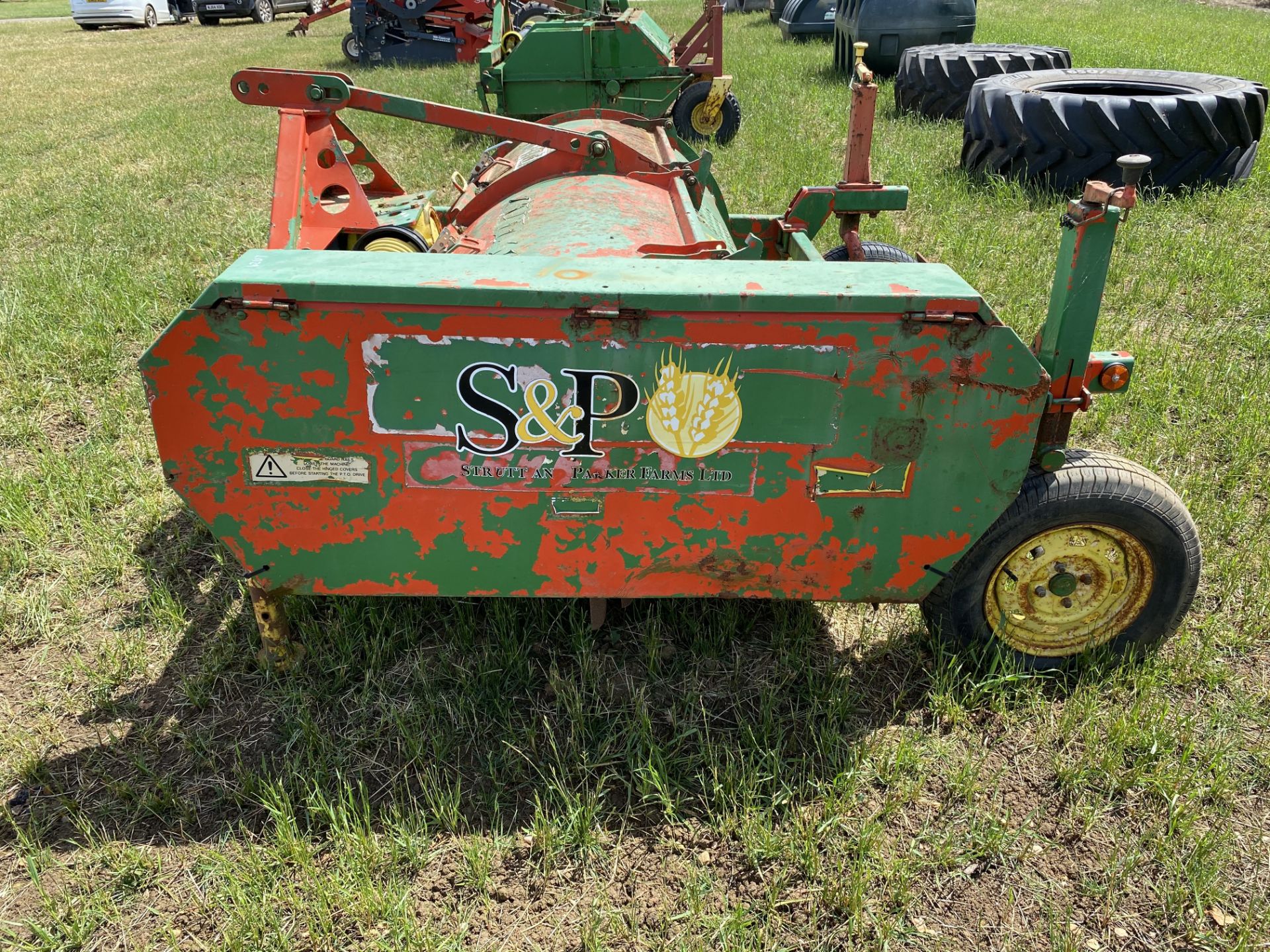 Grimme KS front mounted haulm topper. Set for 72'' beds. LM - Image 4 of 11