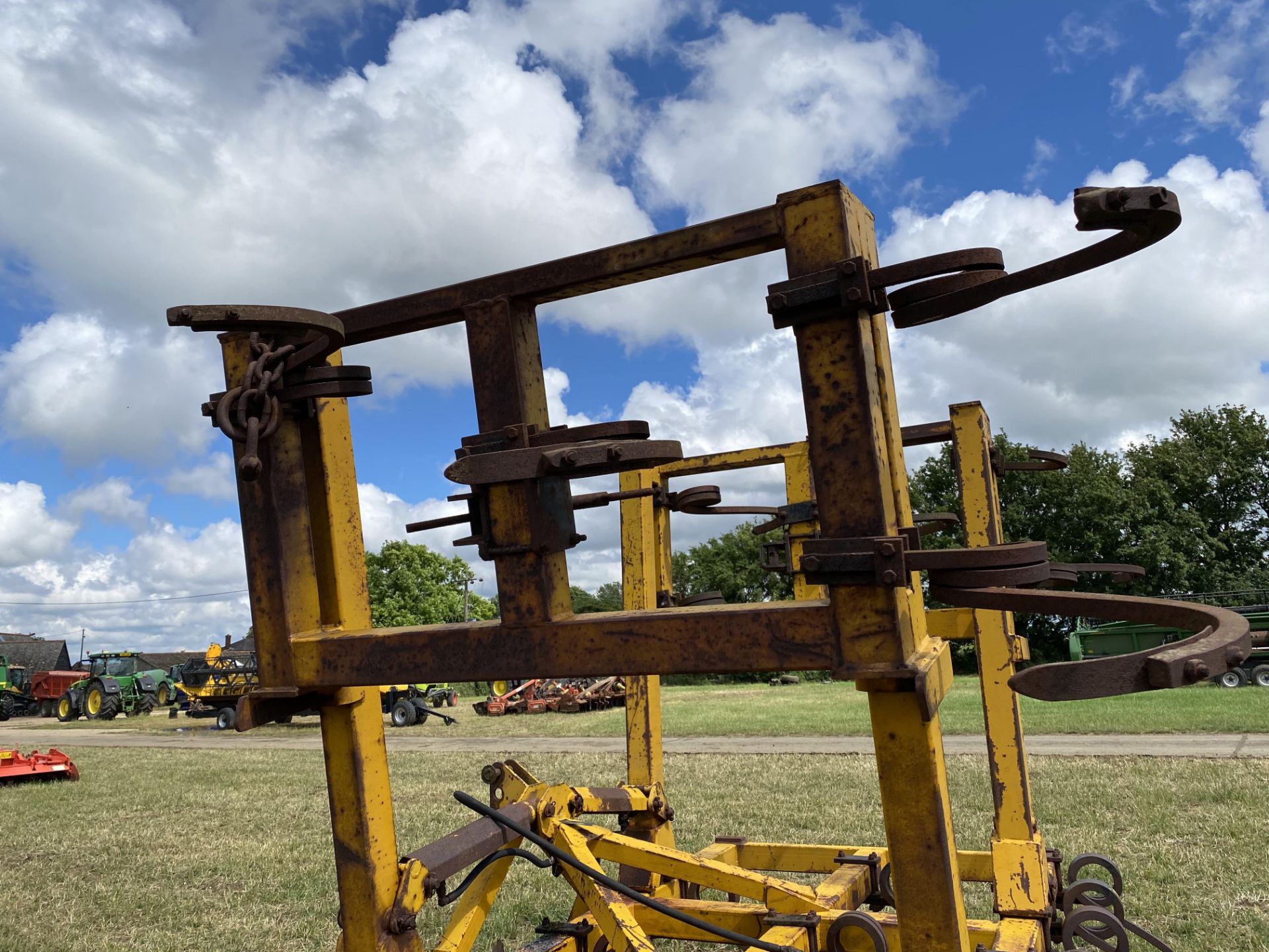 ** CATALOGUE CHANGE** Bomford 4.5m hydraulic folding mounted pigtail cultivator. With depth - Image 6 of 11