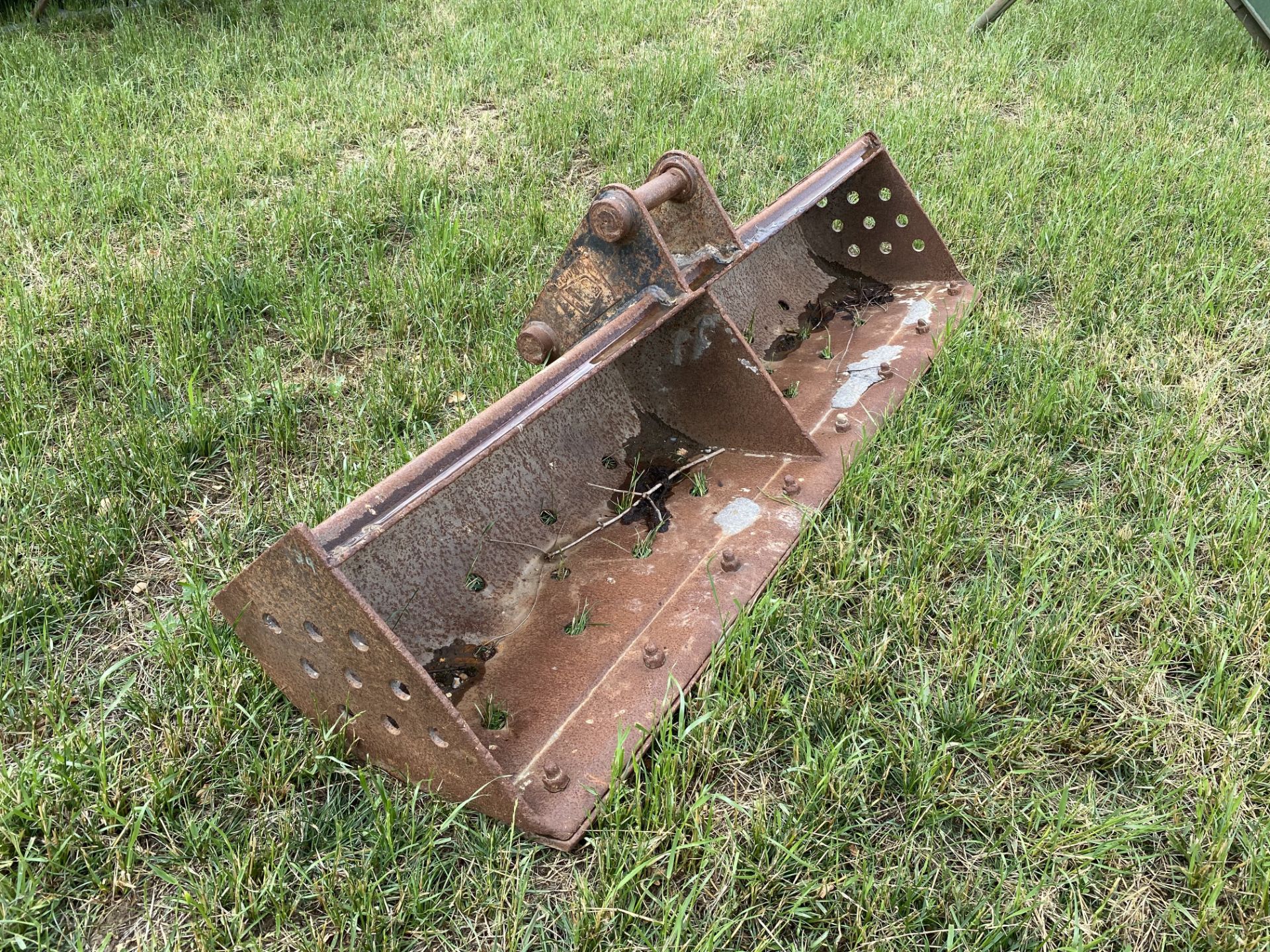 6ft ditching bucket to fit JCB 8T excavator. M