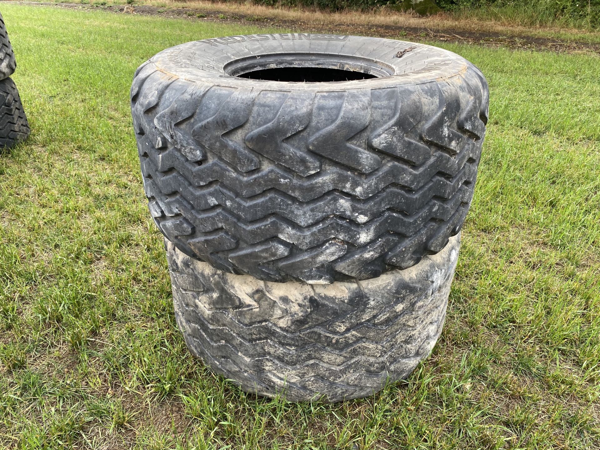 2x 650/65R22.5 trailer tyres. M - Image 3 of 8
