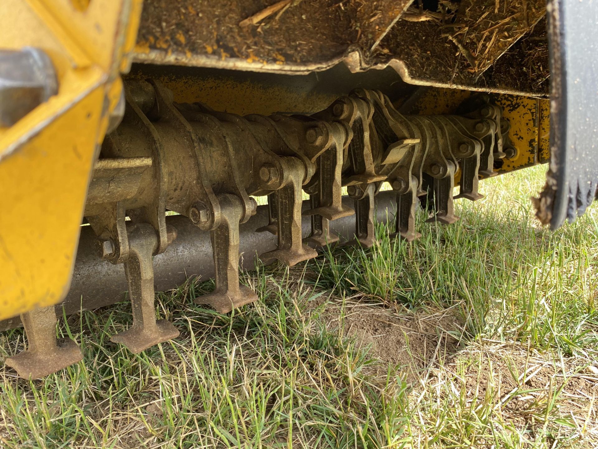 McConnel PA6565T linkage mounted hedge cutter. Machine number 6565924. 2014. Serial number M1435143. - Image 9 of 23