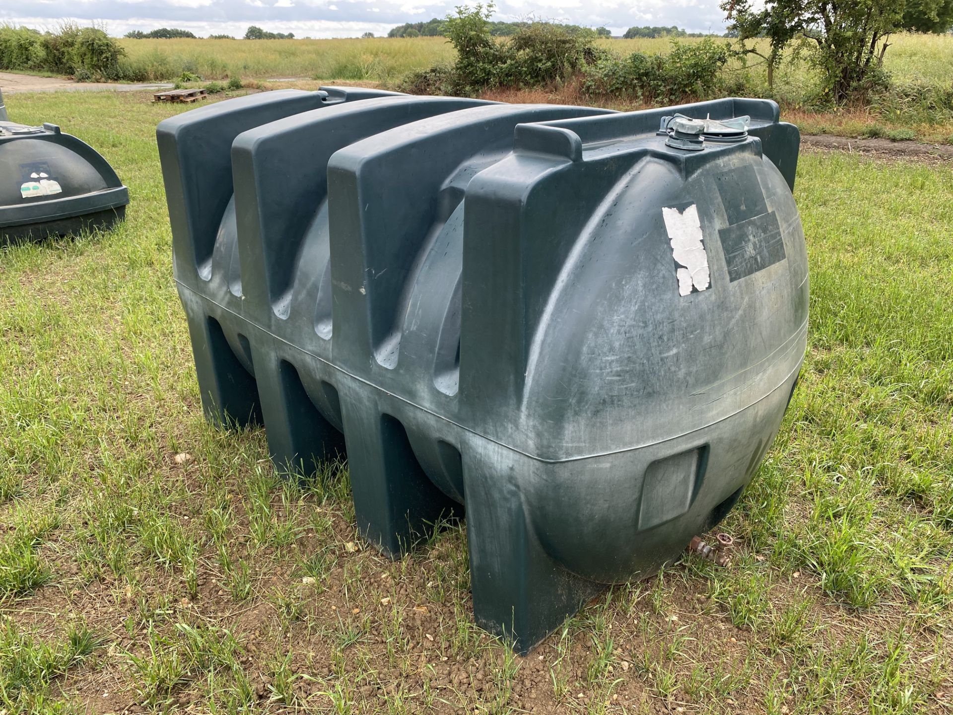 Plastic oil tank. M - Image 3 of 7