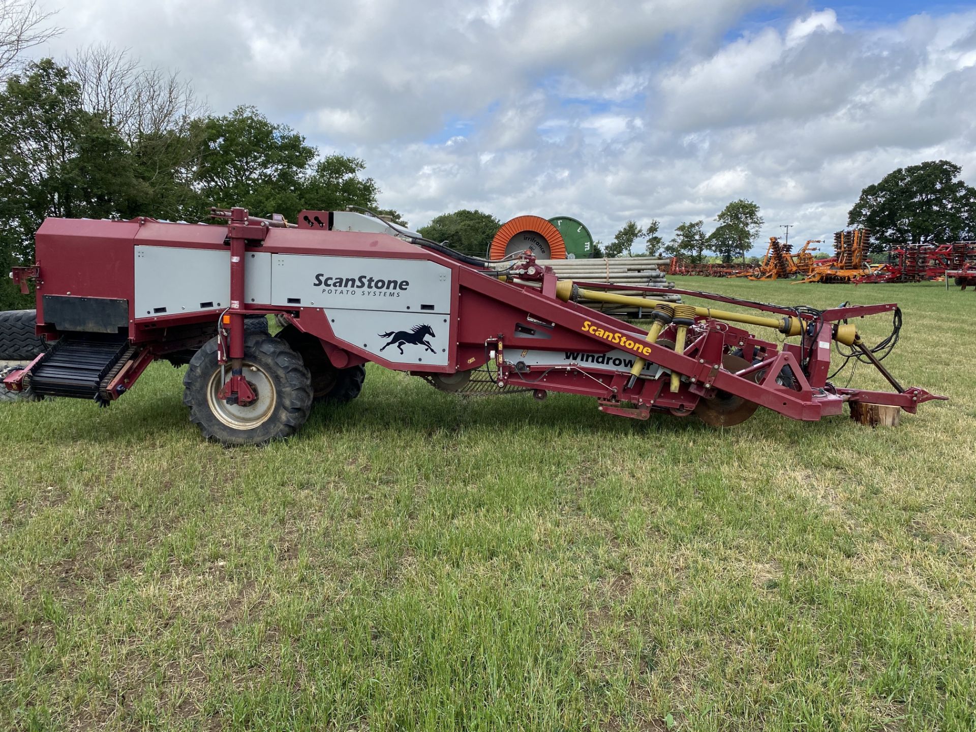 Scanstone trailed Windrower. Model WD17-2+5. 2014. Serial number 2030. Set for 72" beds. LM - Image 8 of 29