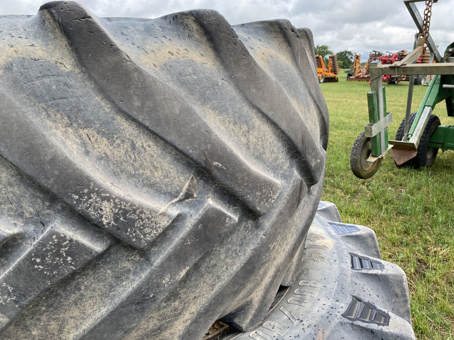 Set of Trelleborg Twin wheels and tyres to fit New Holland 6090. Comprising 750/45-30.5 fronts @ 30% - Image 9 of 15