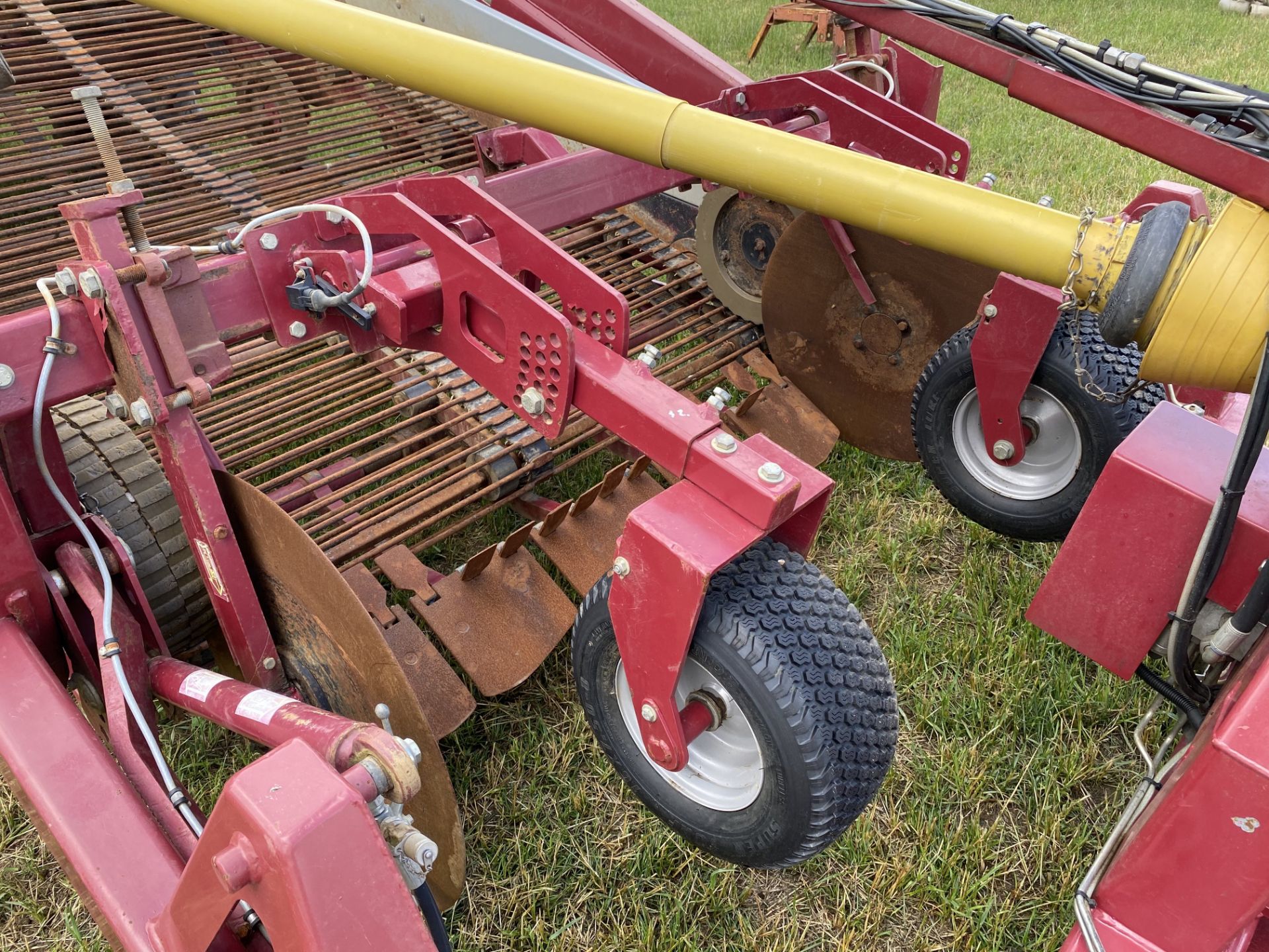 Scanstone trailed Windrower. Model WD17-2+5. 2014. Serial number 2030. Set for 72" beds. LM - Image 9 of 29