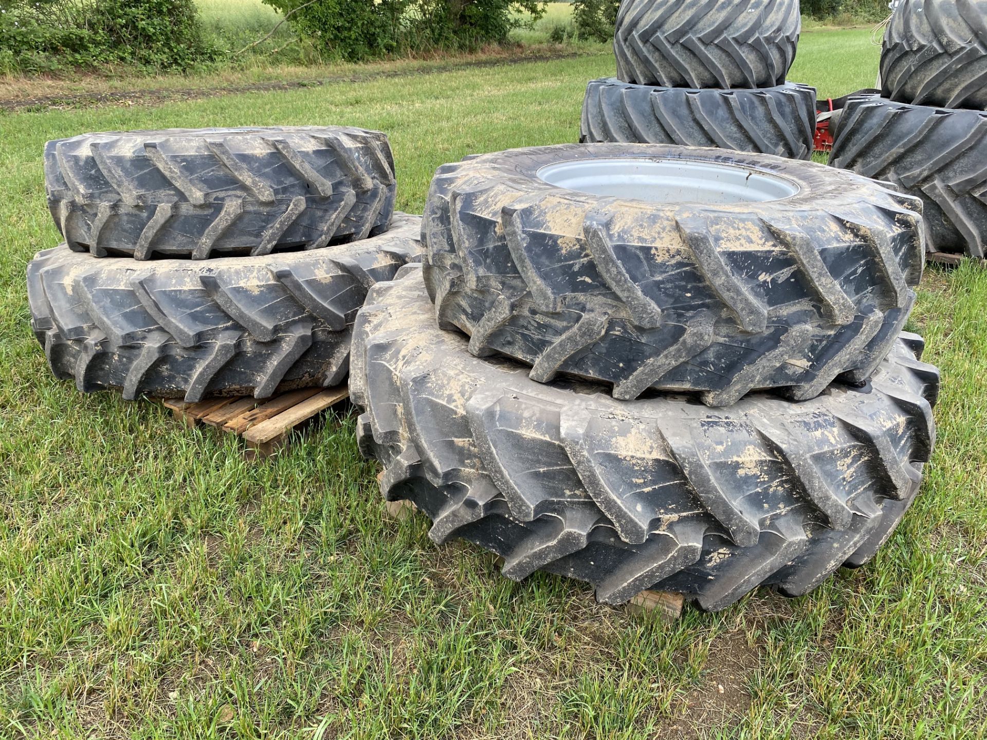 Set of row crop wheels and tyres to fit Massey Ferguson. Comprising 420/85R28 fronts @ 80% and 480/ - Image 2 of 12