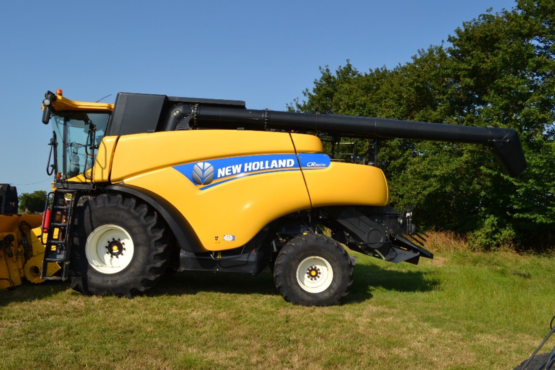 New Holland CR9070 rotary combine. Registration EU12 JCJ. Date of first registration 05/07/2012. 2,2 - Image 5 of 56