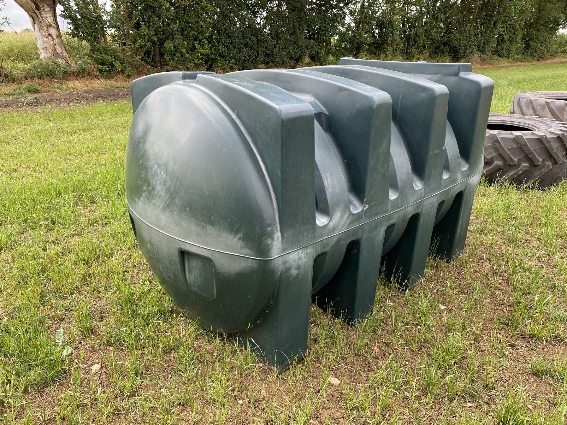 Plastic oil tank. M - Image 2 of 7