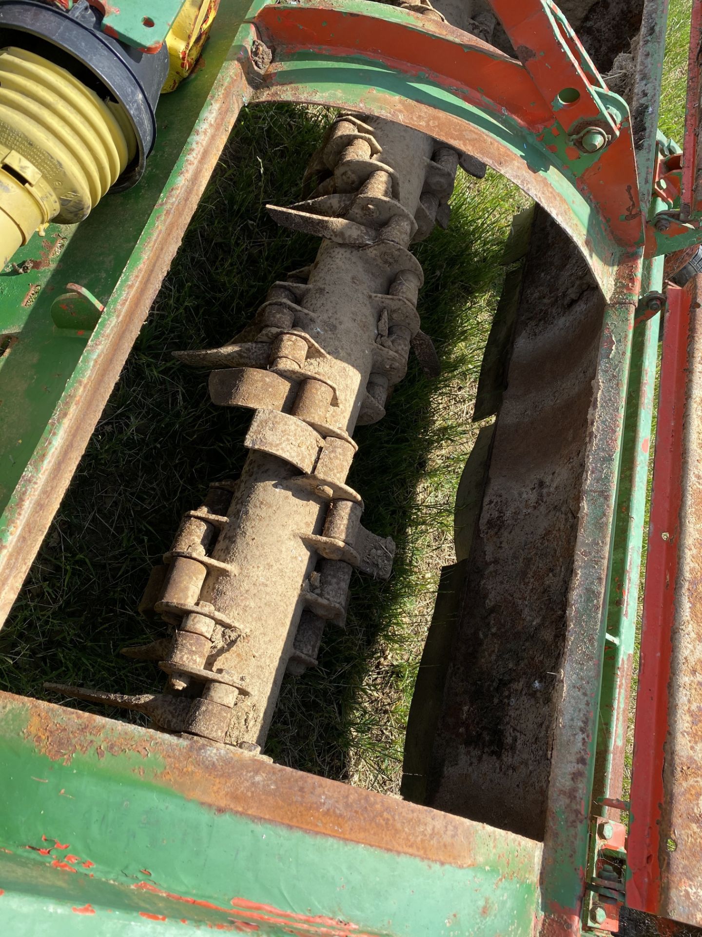 Grimme KS front mounted haulm topper. Set for 72'' beds. LM - Image 9 of 11