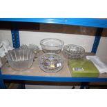 Various modern glass fruit bowls etc.