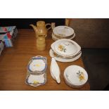 A quantity of various decorative china to include