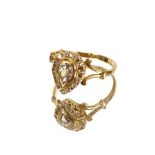 A 9 carat gold ring, set with Zircons