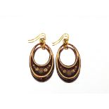A tortoiseshell and yellow metal pique work pair of ear-rings, circa 1900s