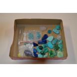 A tray of mostly turquoise hardstone mounts