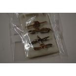 Four Victorian 9ct gold bar brooches