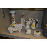 A collection of crested china ornaments