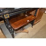 A Victorian mahogany tripod table