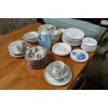 A quantity of dinnerware to include Indian Tree pa