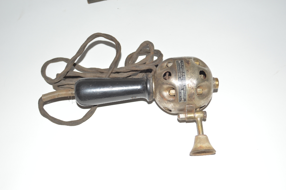 A Vintage Star electric vibrator, by the Fitzgeral - Image 2 of 3