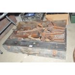 A Carpenter's tool chest and contents of various w