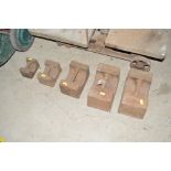 A set of five matching weights by Cocksedge, 2 x 56