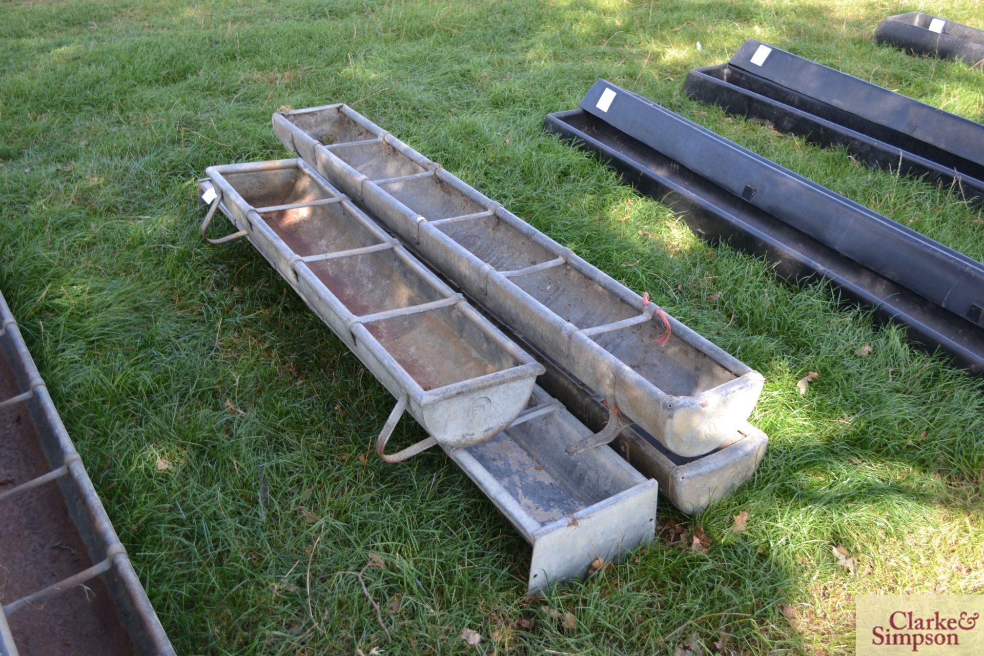 4x metal sheep troughs. - Image 4 of 4