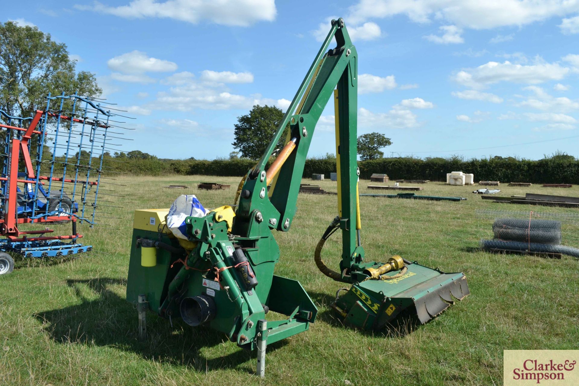 Spearhead XL605 linkage mounted hedge cutter. 2007. Model number 9560301. Serial number S071308.