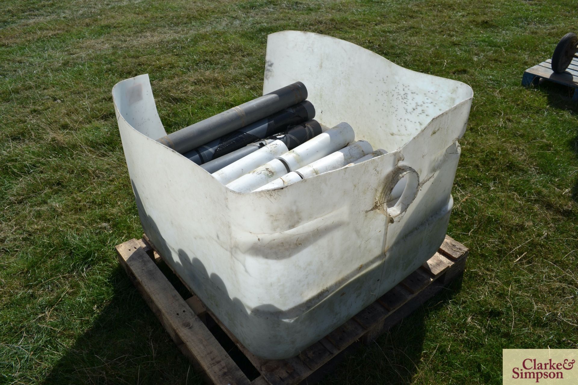 Quantity of silage wrap tubes. - Image 2 of 5