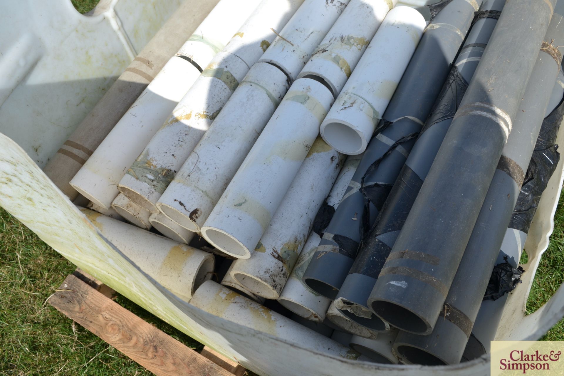 Quantity of silage wrap tubes. - Image 5 of 5